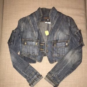 Younique Cropped Jean Jacket